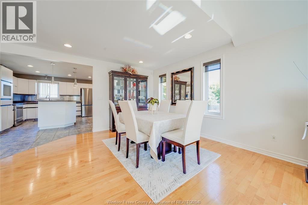 3857 Socrates Court, Windsor, ON - Indoor Photo Showing Dining Room
