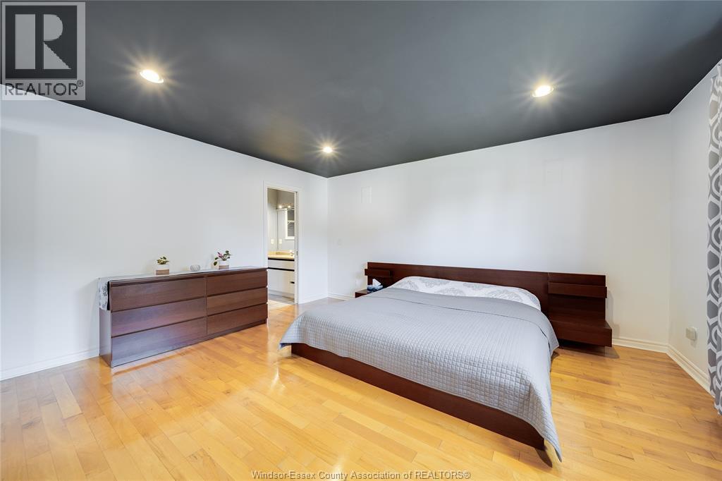 3857 Socrates Court, Windsor, ON - Indoor Photo Showing Bedroom