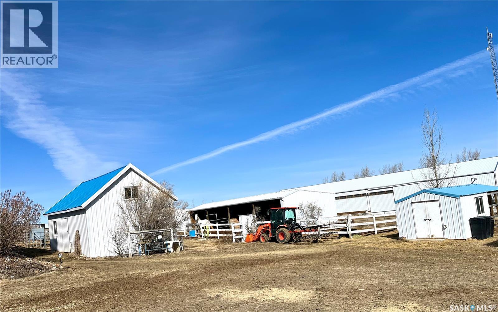 Cadrain Acres, Swift Current Rm No. 137, SK - Outdoor