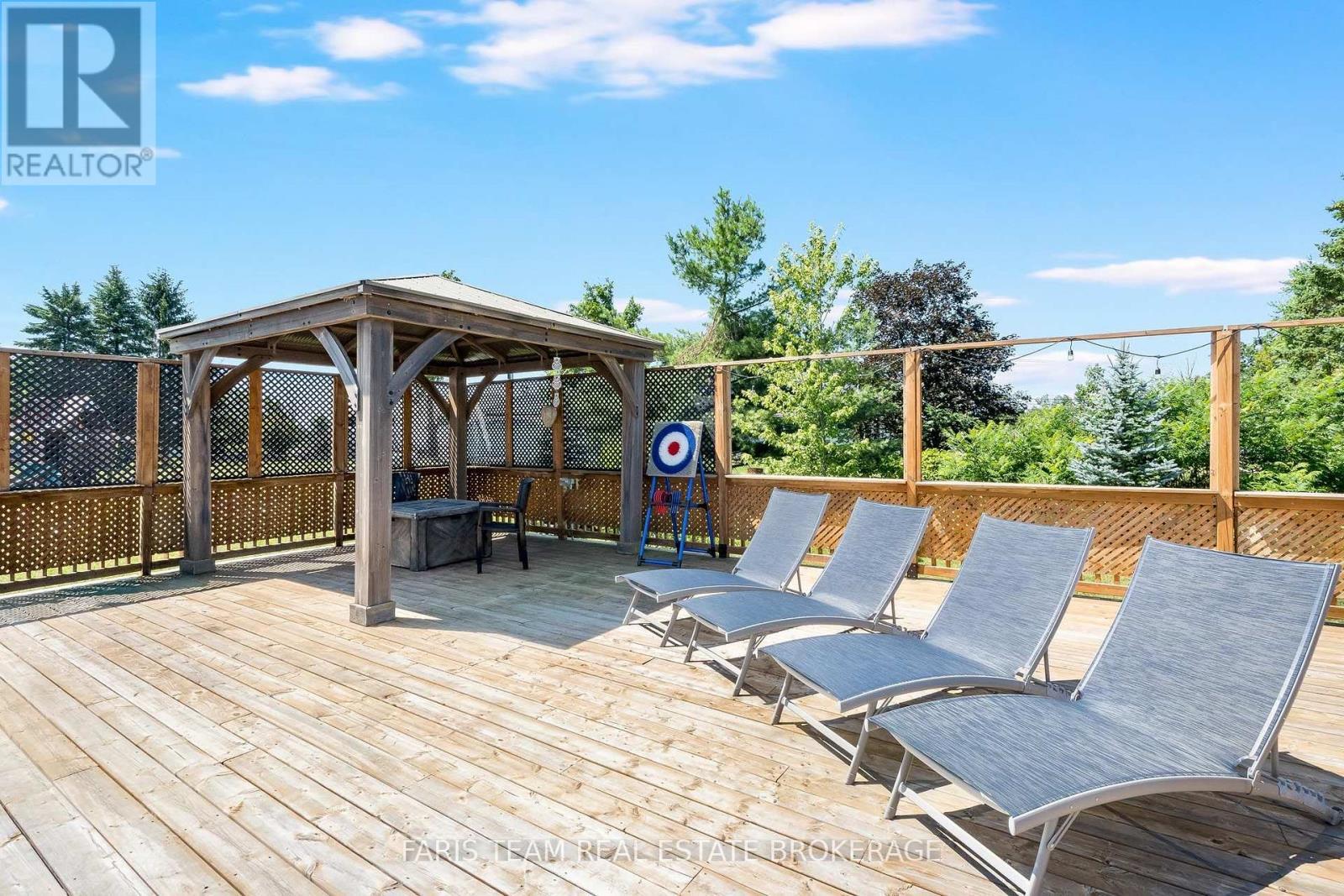 4 Cheslock Crescent, Oro-Medonte, ON - Outdoor With Deck Patio Veranda With Exterior