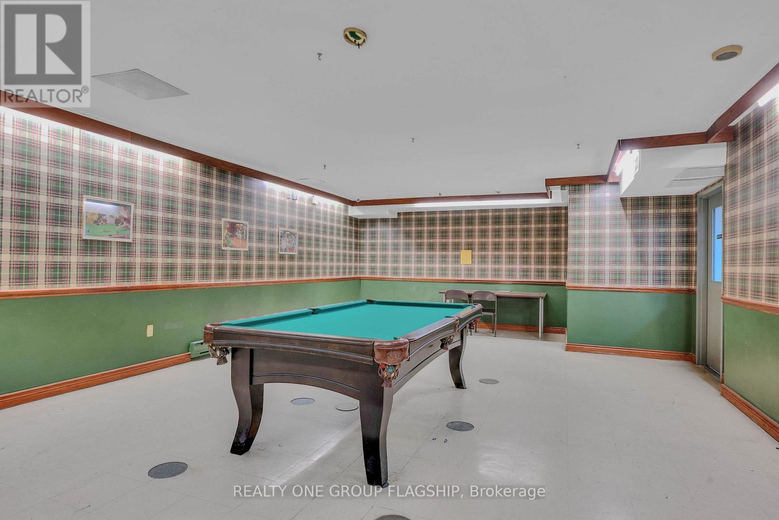 1401 - 61 Richview Road, Toronto, ON - Indoor Photo Showing Other Room