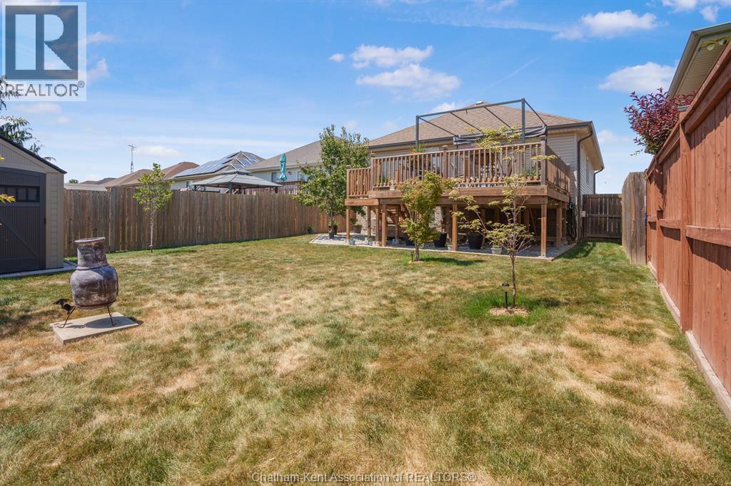 60 Manning Drive, Chatham, ON - Outdoor