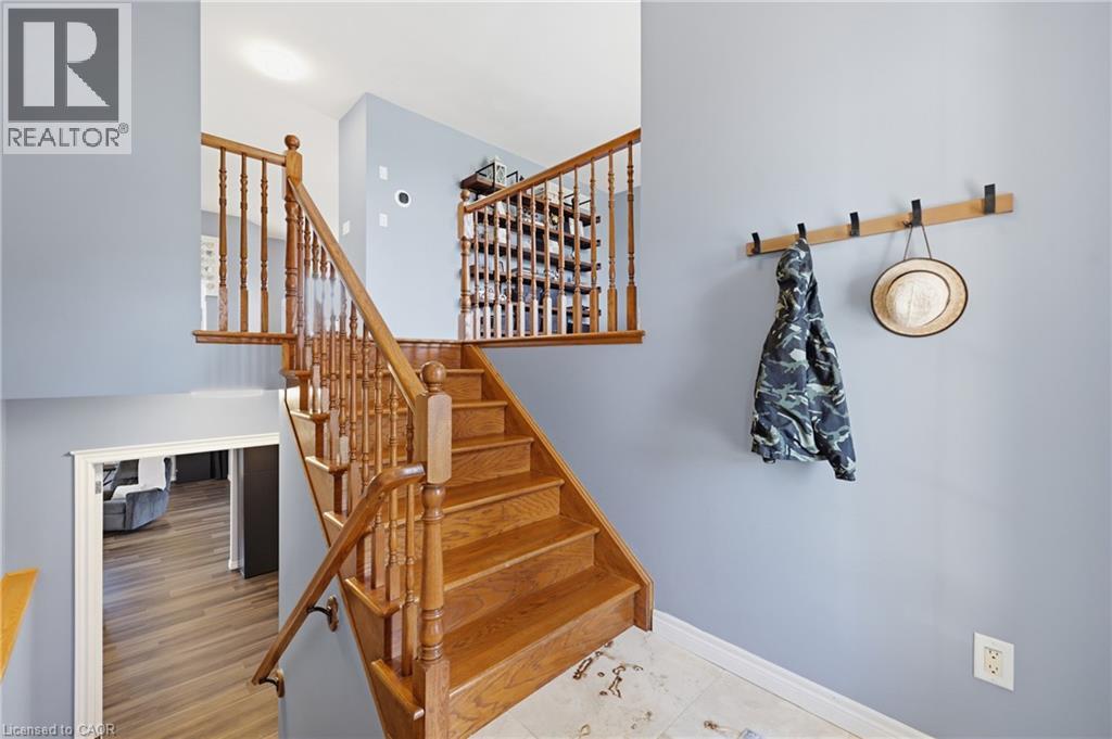 33 Jane Street, Smithville, ON - Indoor Photo Showing Other Room