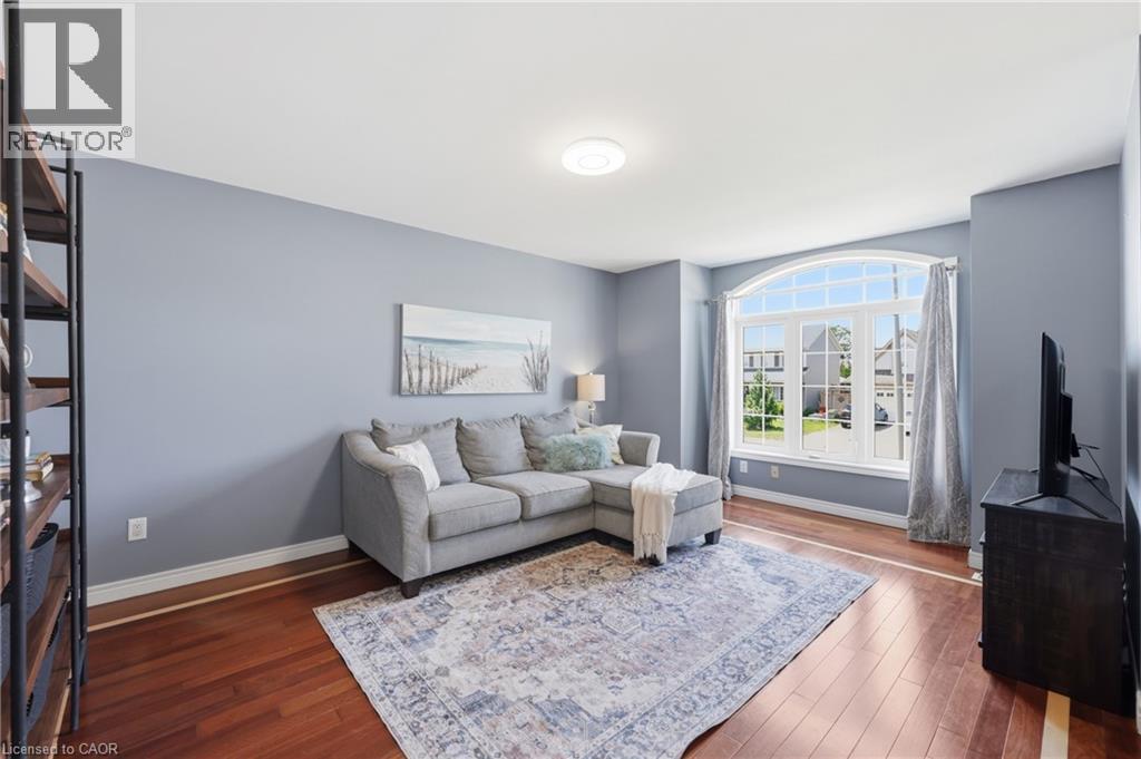 33 Jane Street, Smithville, ON - Indoor Photo Showing Other Room