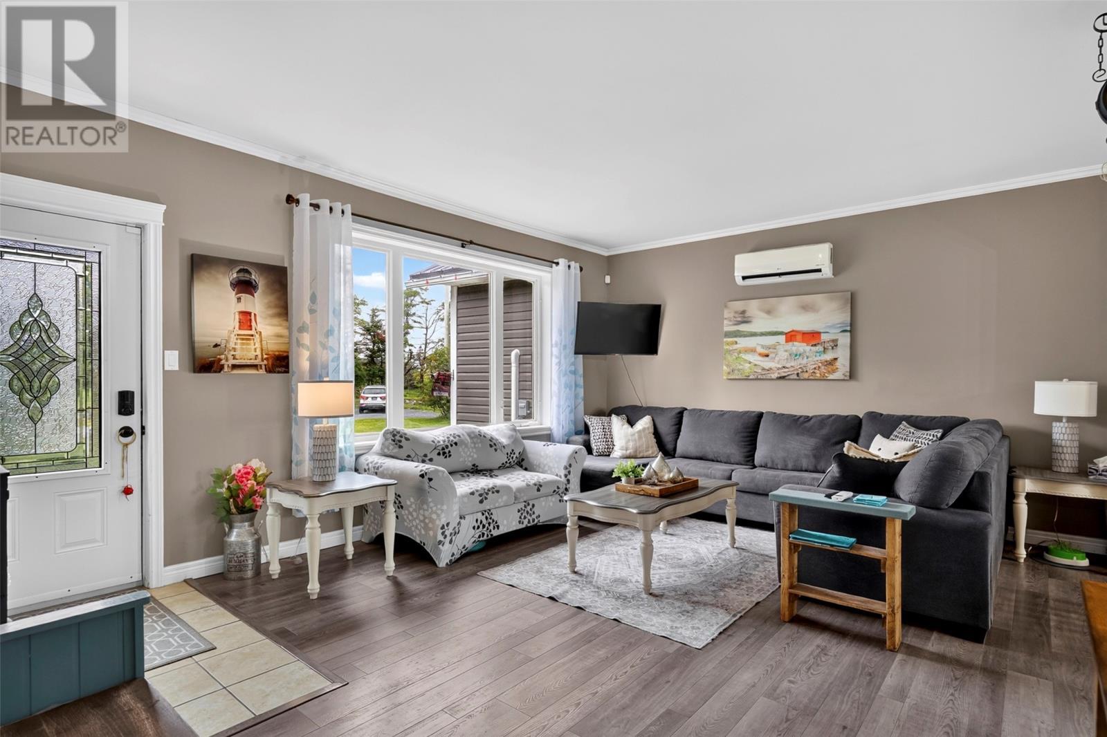 2 Ingrids Lane, Roaches Line, NL - Indoor Photo Showing Living Room