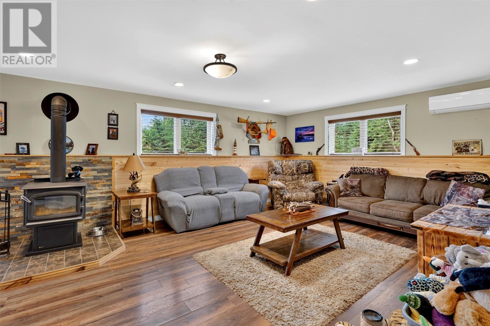 2 Ingrids Lane, Roaches Line, NL - Indoor Photo Showing Living Room With Fireplace