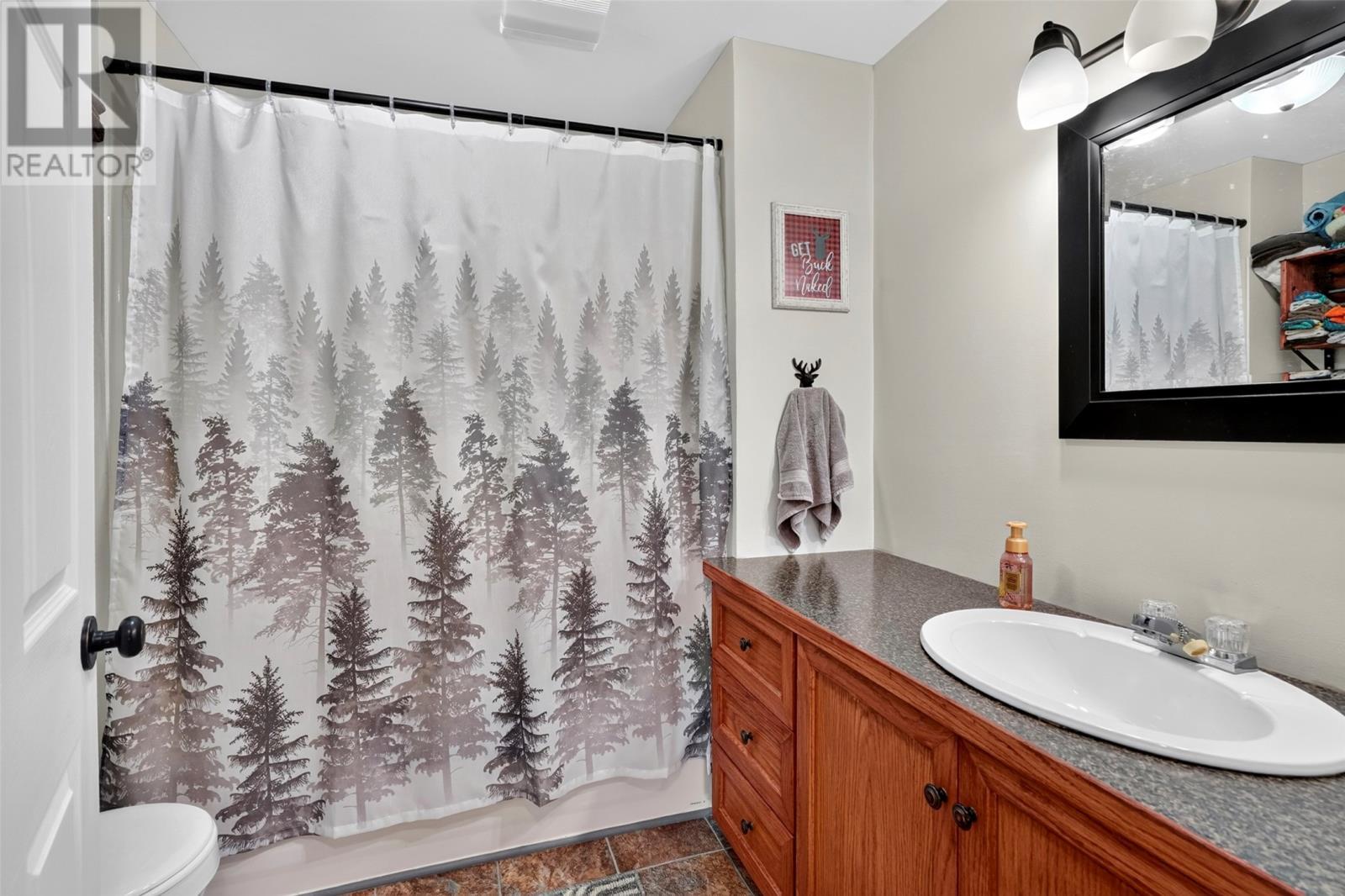 2 Ingrids Lane, Roaches Line, NL - Indoor Photo Showing Bathroom