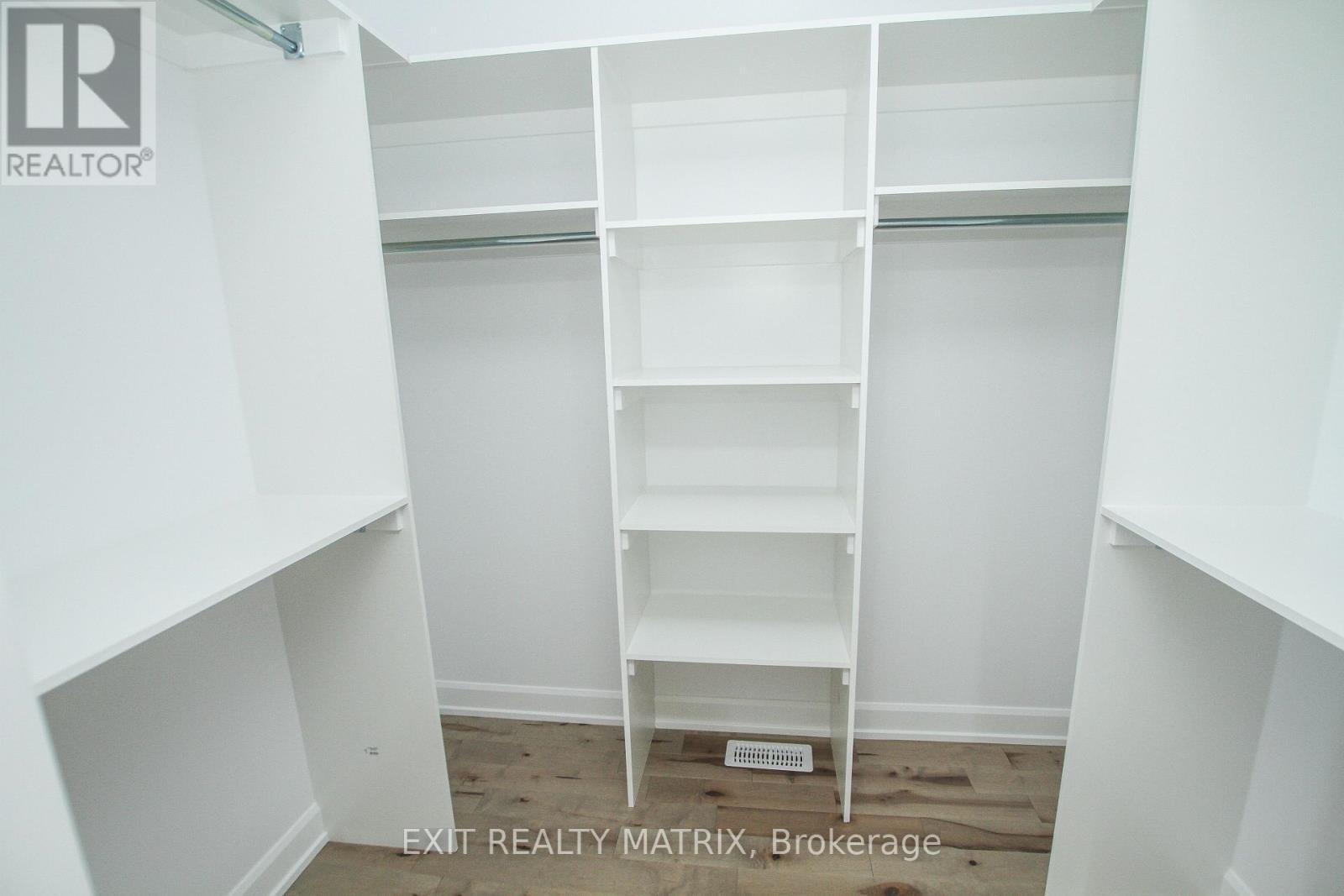 22 Glenco Road, South Stormont, ON - Indoor With Storage