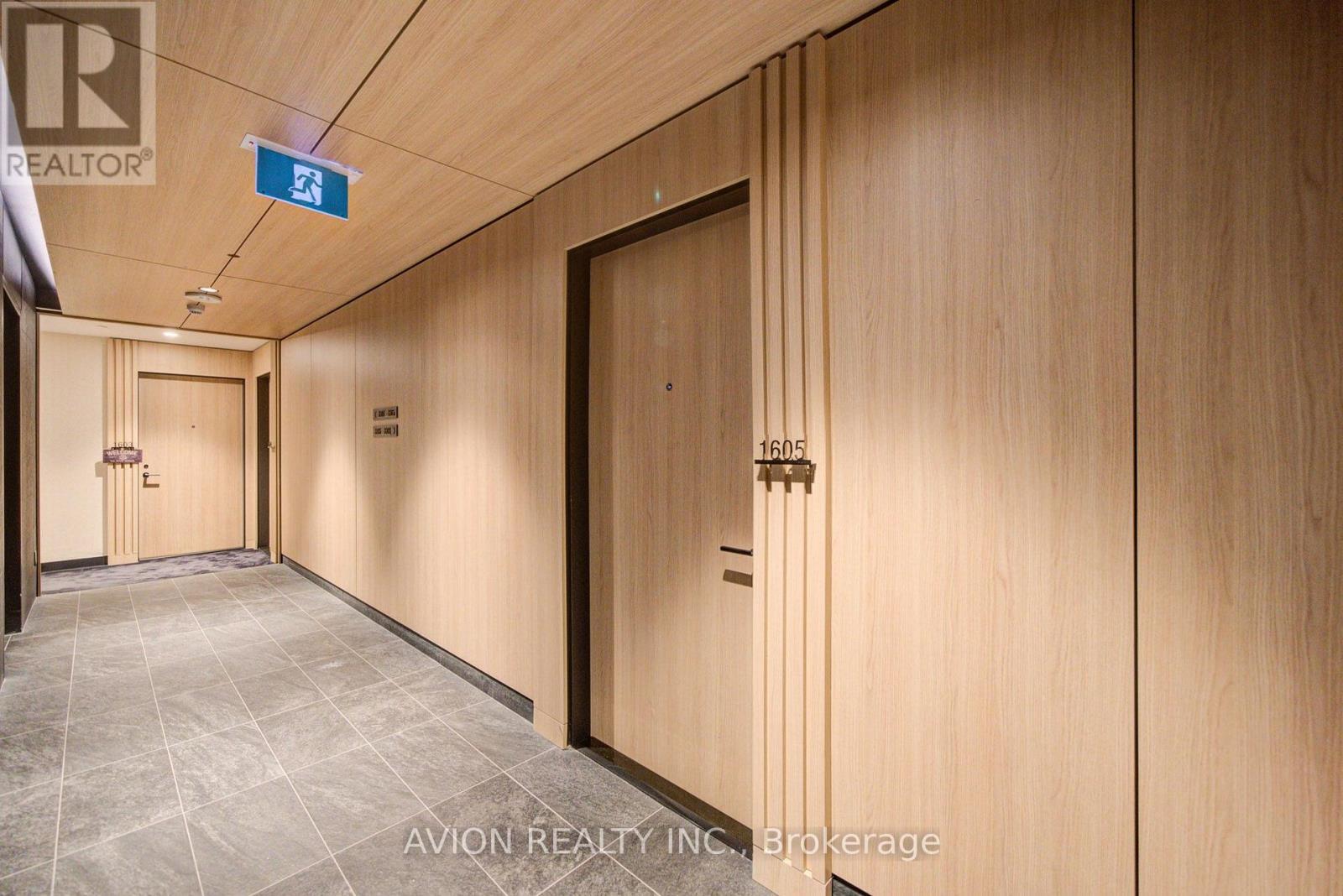 1605 - 15 Mercer Street, Toronto, ON - Indoor Photo Showing Other Room