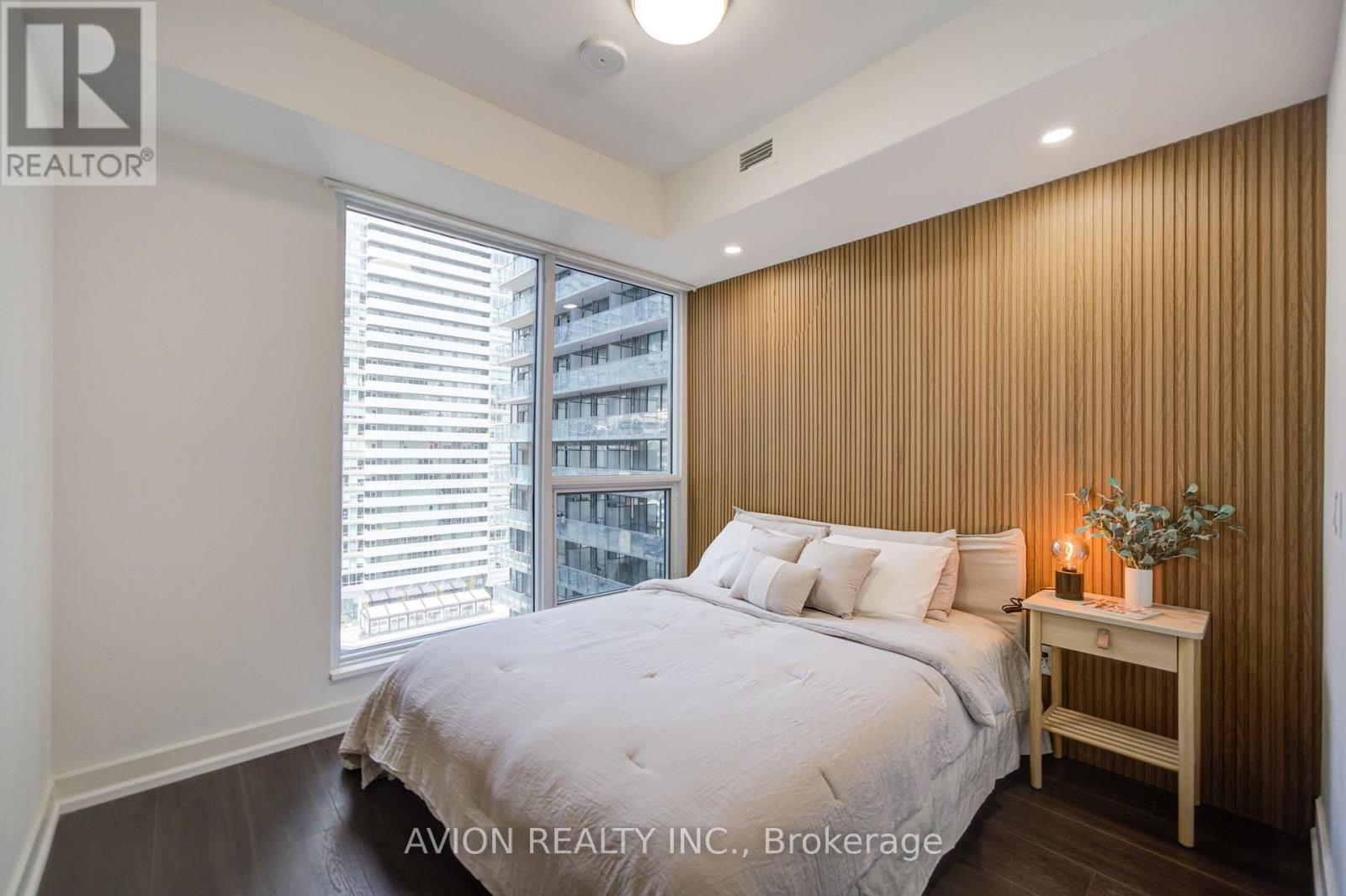 1605 - 15 Mercer Street, Toronto, ON - Indoor Photo Showing Bedroom