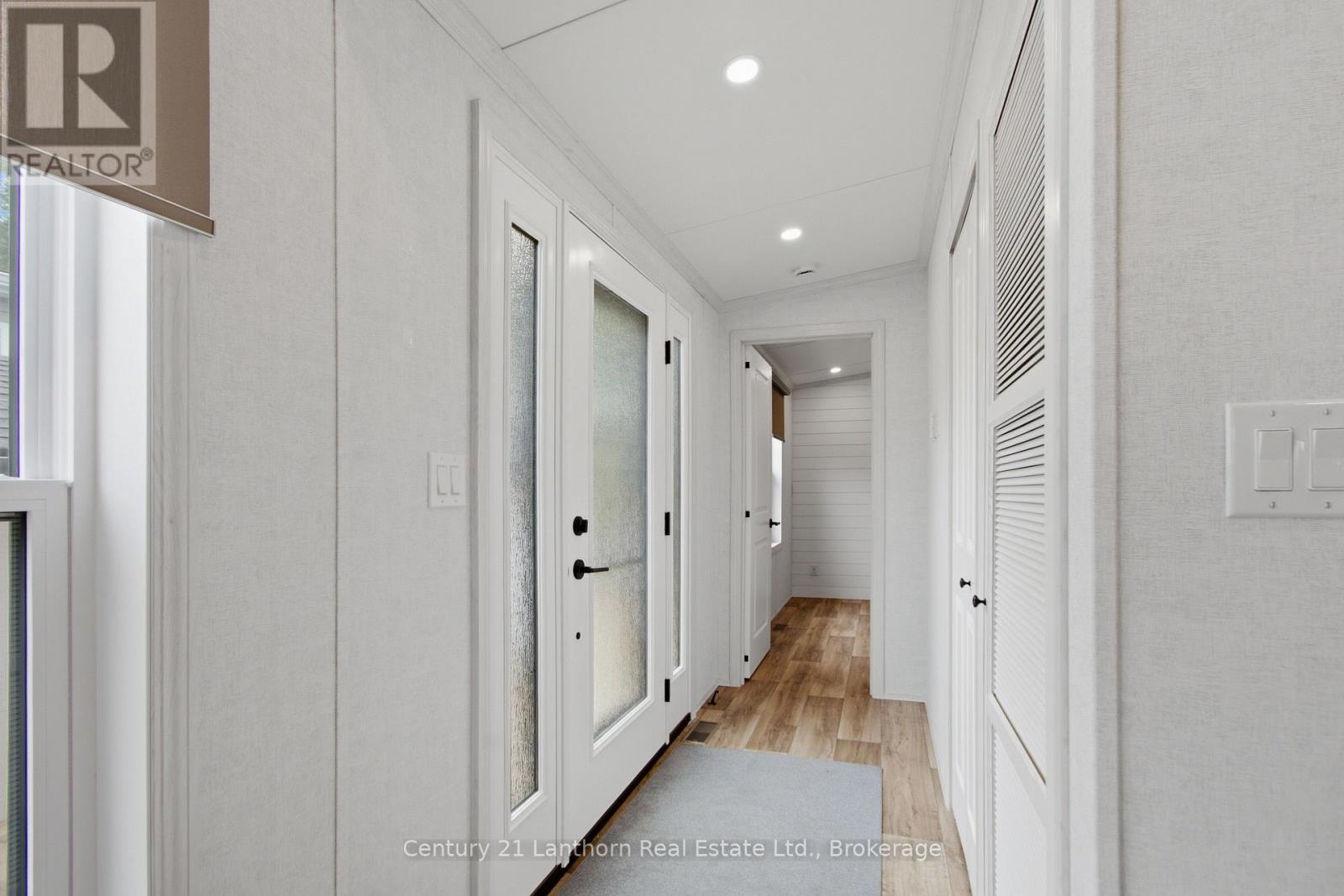 25 - 484 Frankford Stirling Road, Quinte West (Sidney Ward), ON - Indoor Photo Showing Other Room