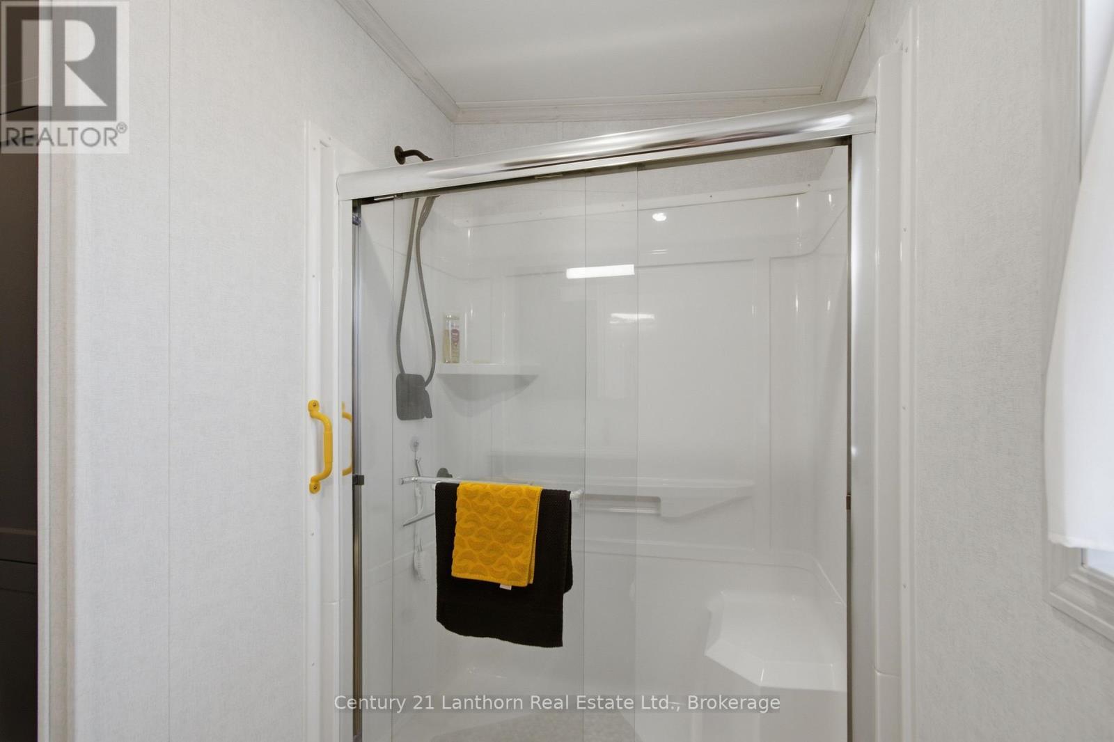 25 - 484 Frankford Stirling Road, Quinte West (Sidney Ward), ON - Indoor Photo Showing Bathroom