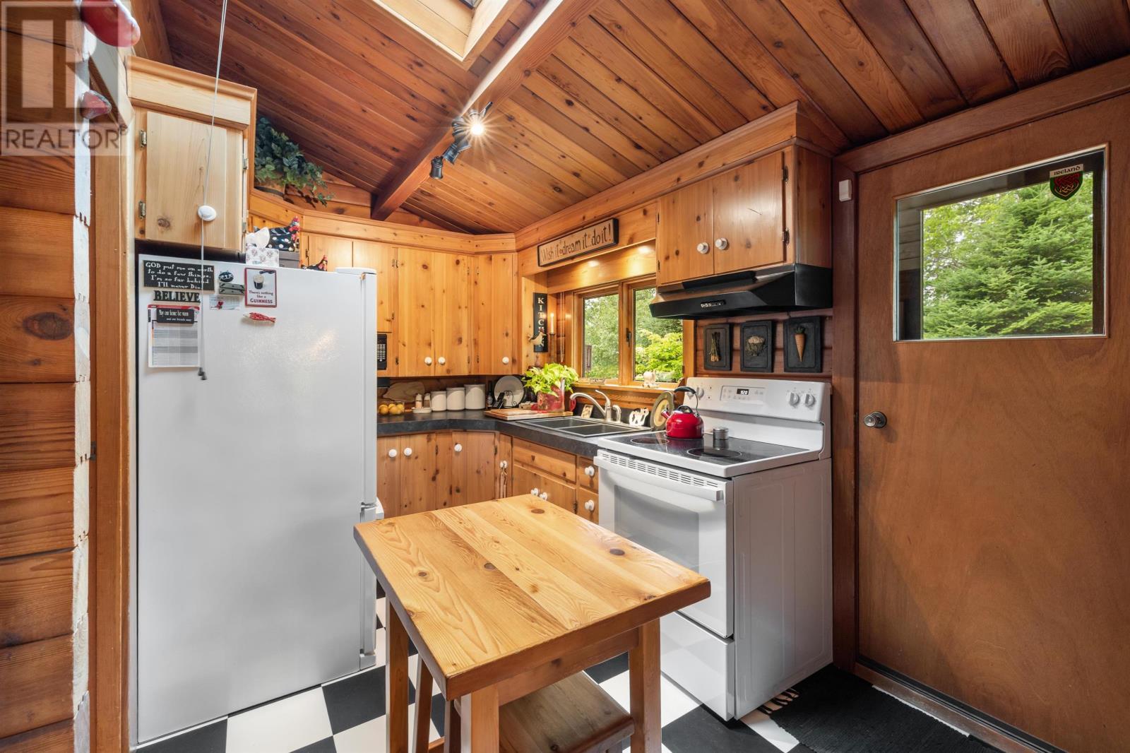 1209 Rte 6, Corran Ban, PE - Indoor Photo Showing Kitchen With Double Sink