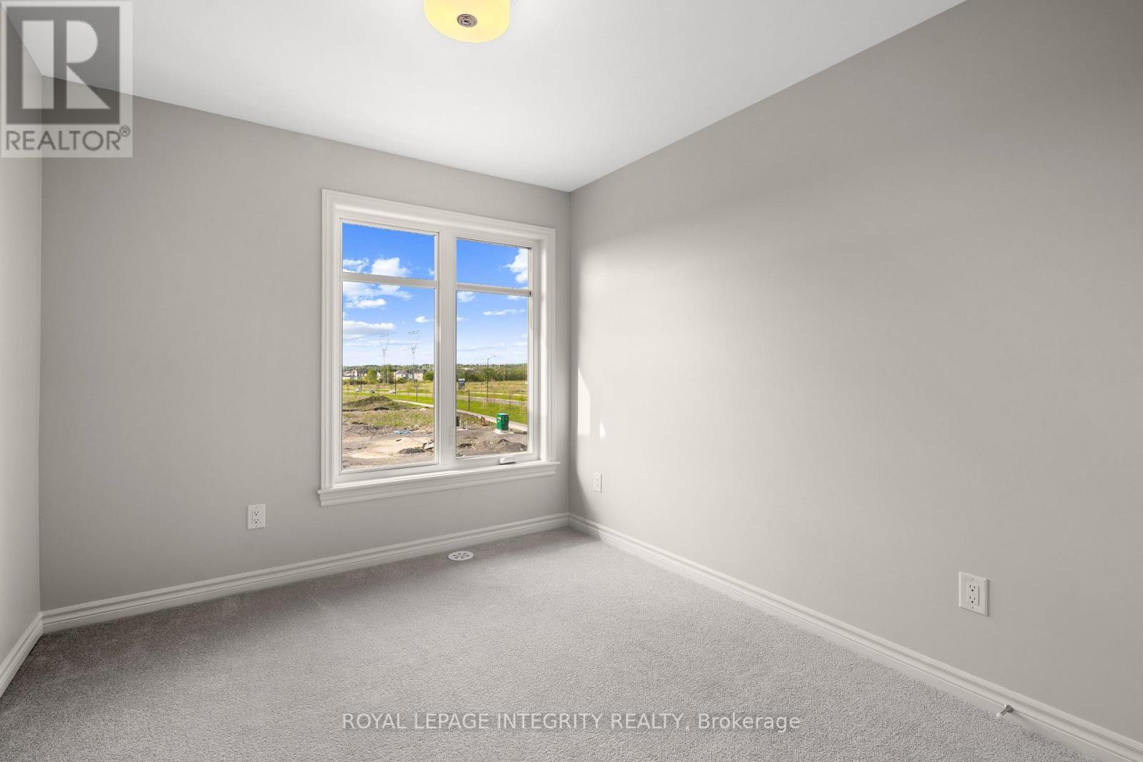 79 Rawah Private W, Ottawa, ON - Indoor Photo Showing Other Room