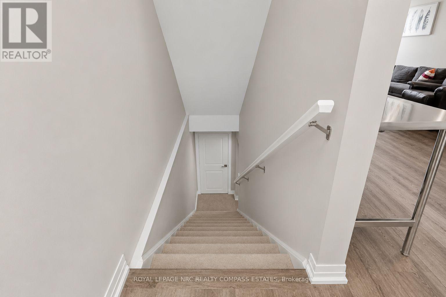 119 - 6705 Cropp Street, Niagara Falls (Morrison), ON - Indoor Photo Showing Other Room