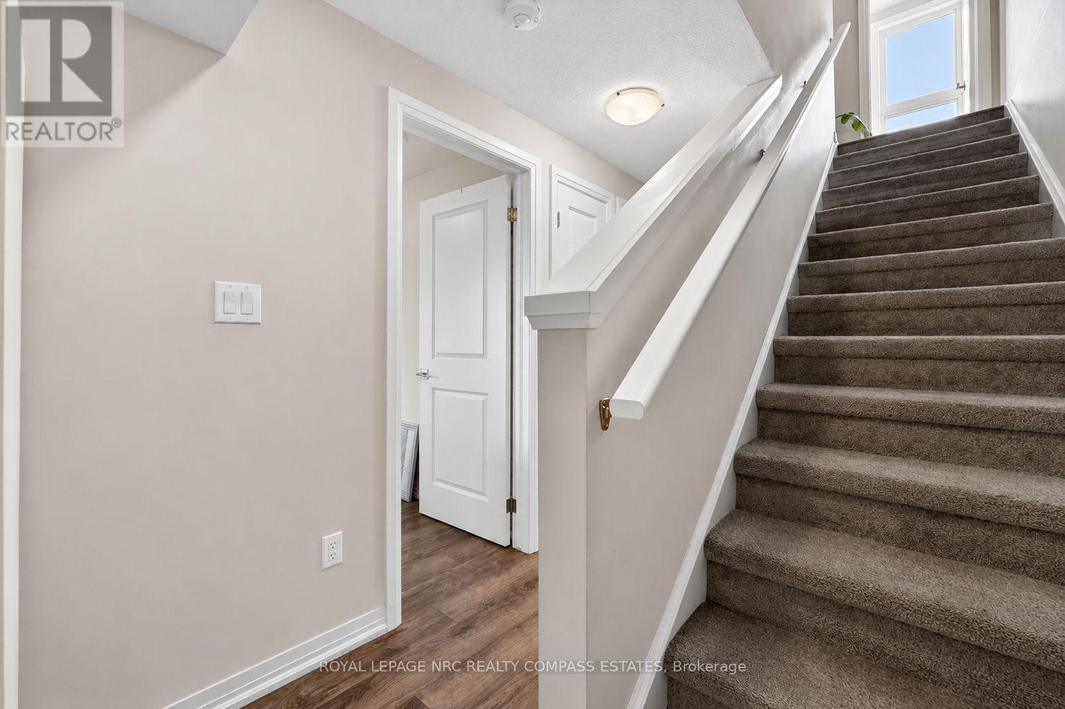 119 - 6705 Cropp Street, Niagara Falls (Morrison), ON - Indoor Photo Showing Other Room