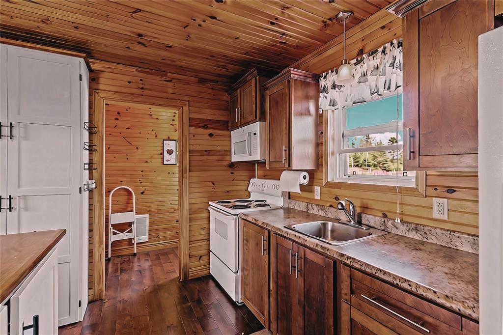 0 Trails End Drive, Mahers, NL - Indoor Photo Showing Kitchen