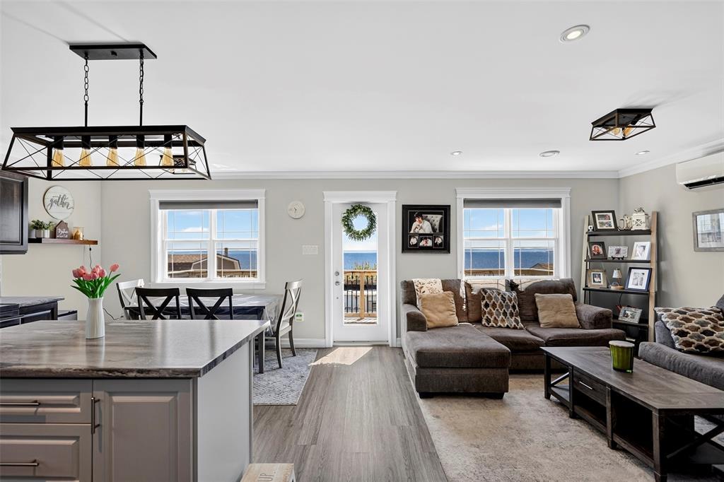 13 The Green Road, Upper Island Cove, NL - Indoor Photo Showing Living Room