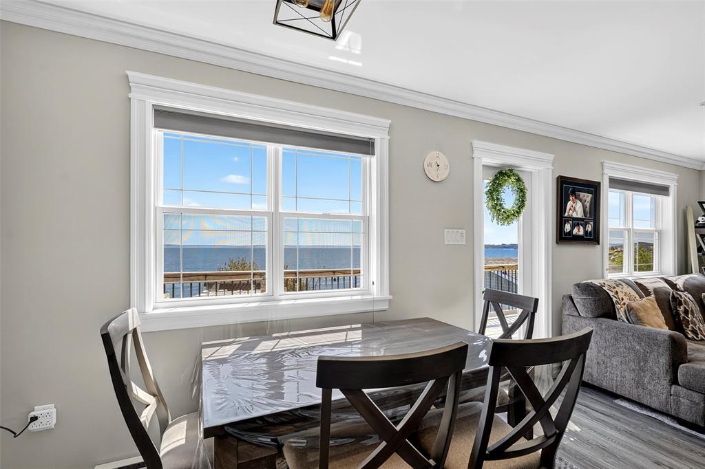 13 The Green Road, Upper Island Cove, NL - Indoor