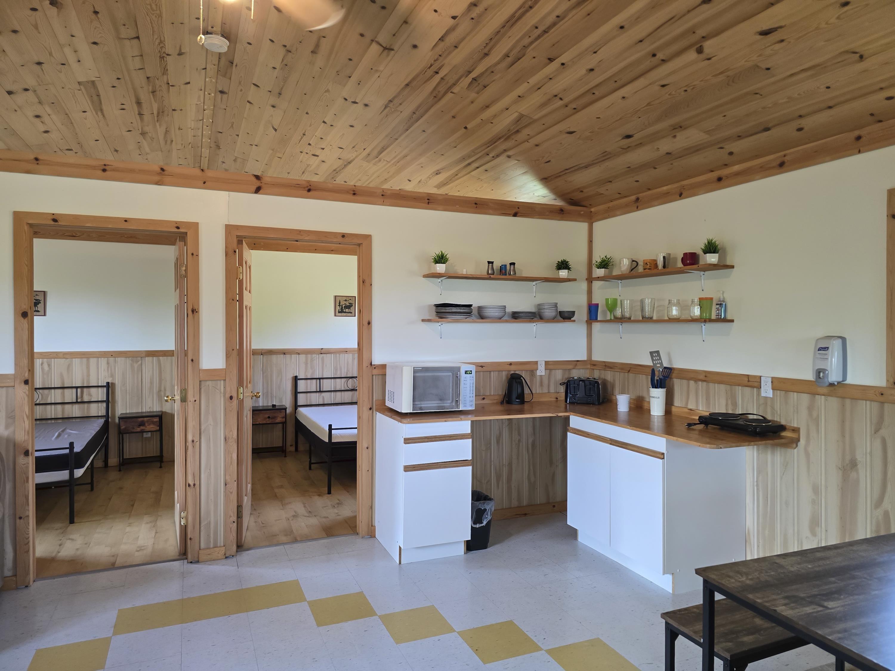 7081 Hwy 61, Neebing, ON - Indoor