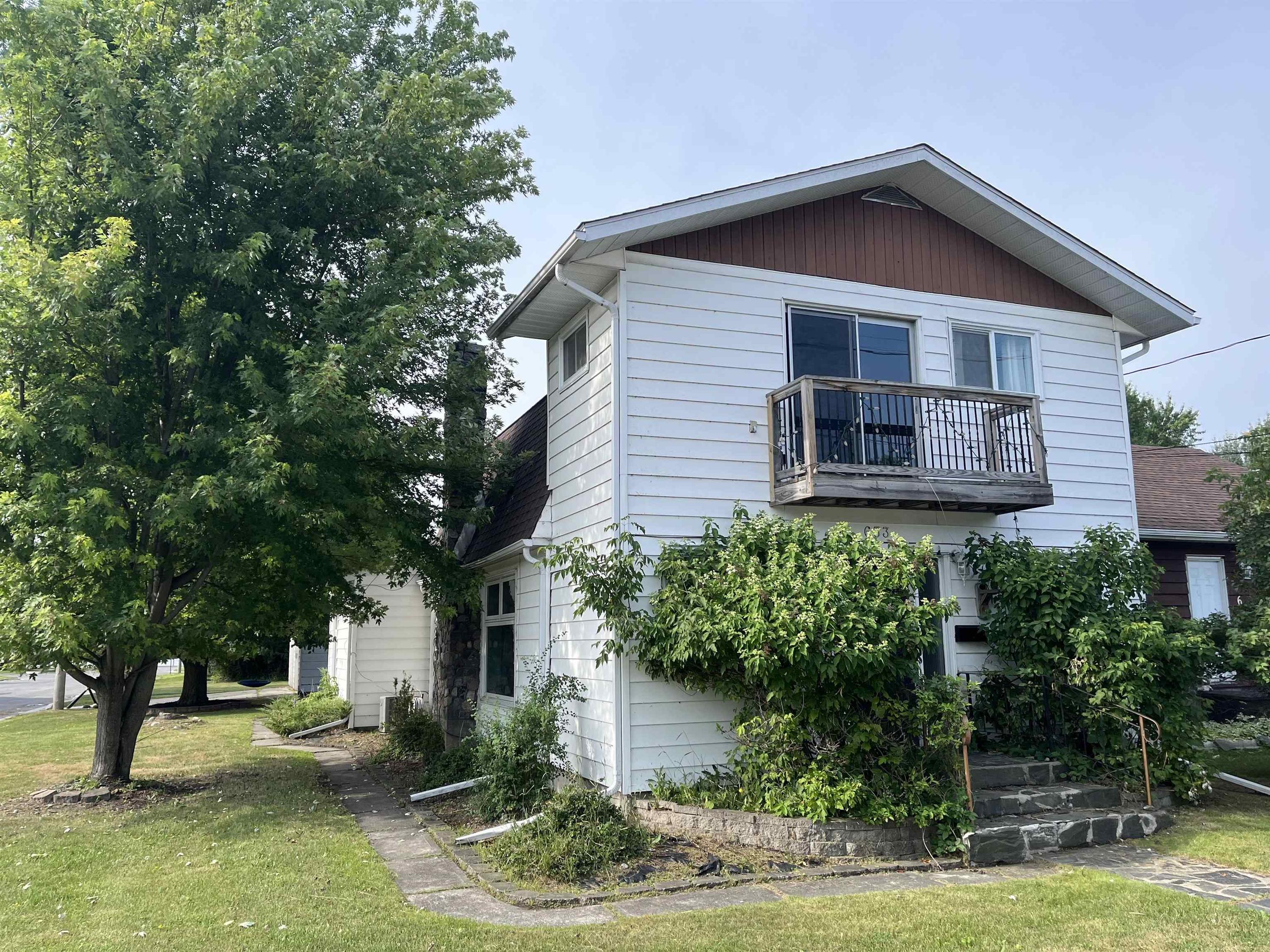 633 Church St, Fort Frances, ON - Outdoor