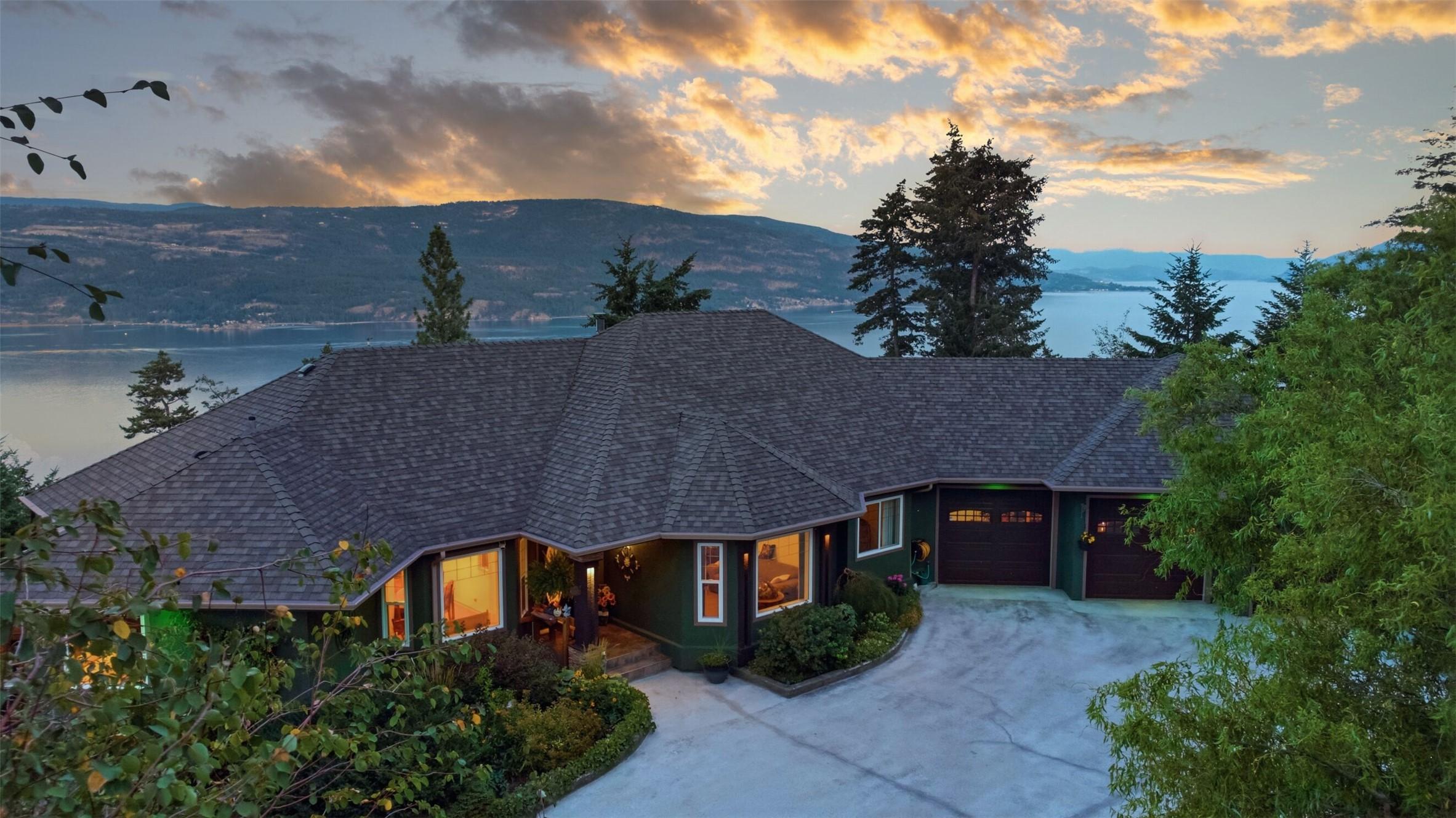 594 Mountain Drive, Vernon, BC - Outdoor With Body Of Water With View