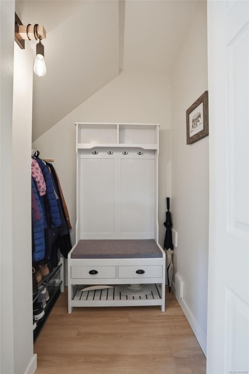 #B-184 Westwood Rd, Nanaimo, BC - Indoor Photo Showing Other Room