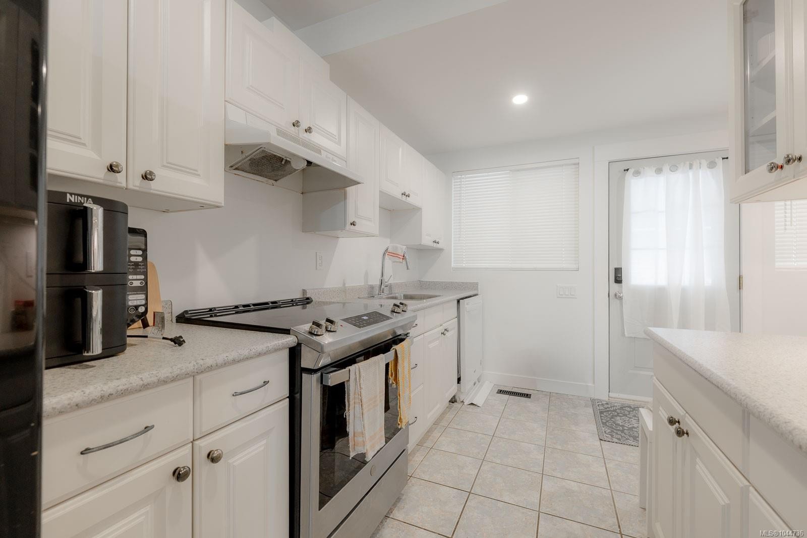 15 Fourth St, Nanaimo, BC