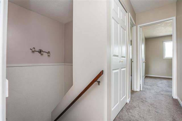 95 West Lake Cr, Winnipeg, MB - Indoor Photo Showing Other Room