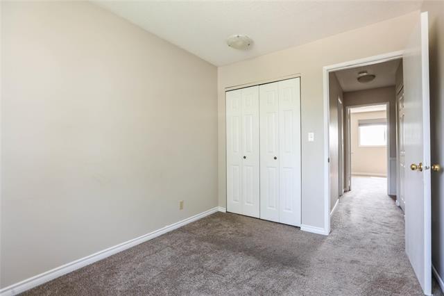 95 West Lake Cr, Winnipeg, MB - Indoor Photo Showing Other Room
