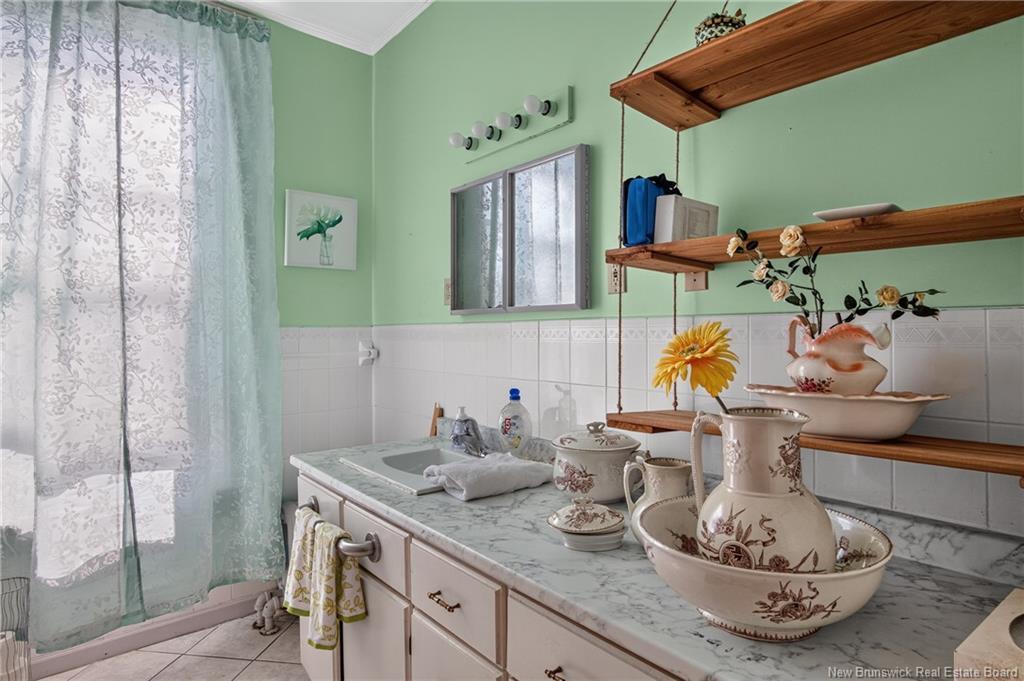 41 And 45 Kennedy St, Saint John, NB - Indoor Photo Showing Bathroom