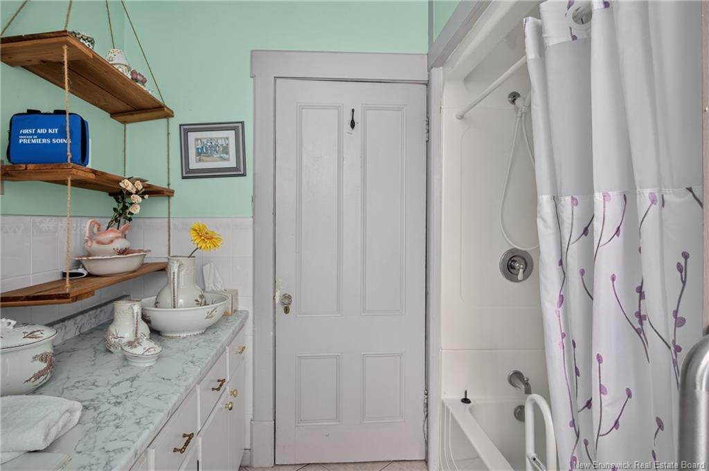 41 And 45 Kennedy St, Saint John, NB - Indoor Photo Showing Bathroom