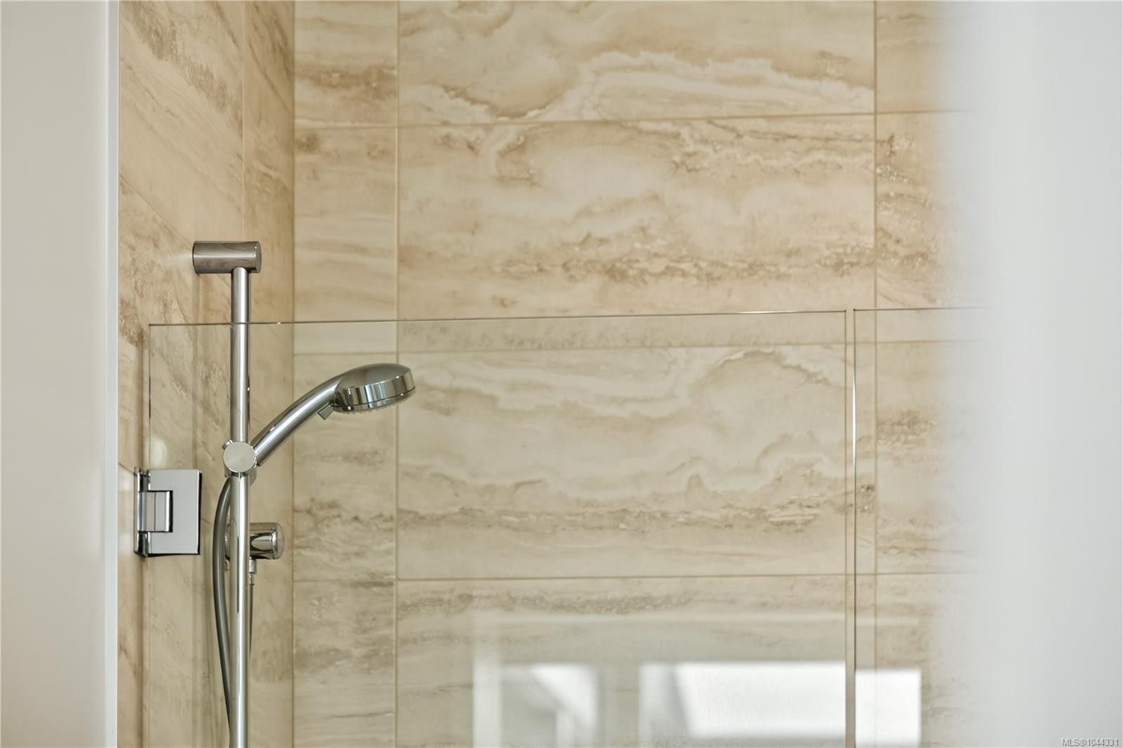 #607-91 Chapel St, Nanaimo, BC - Indoor Photo Showing Bathroom