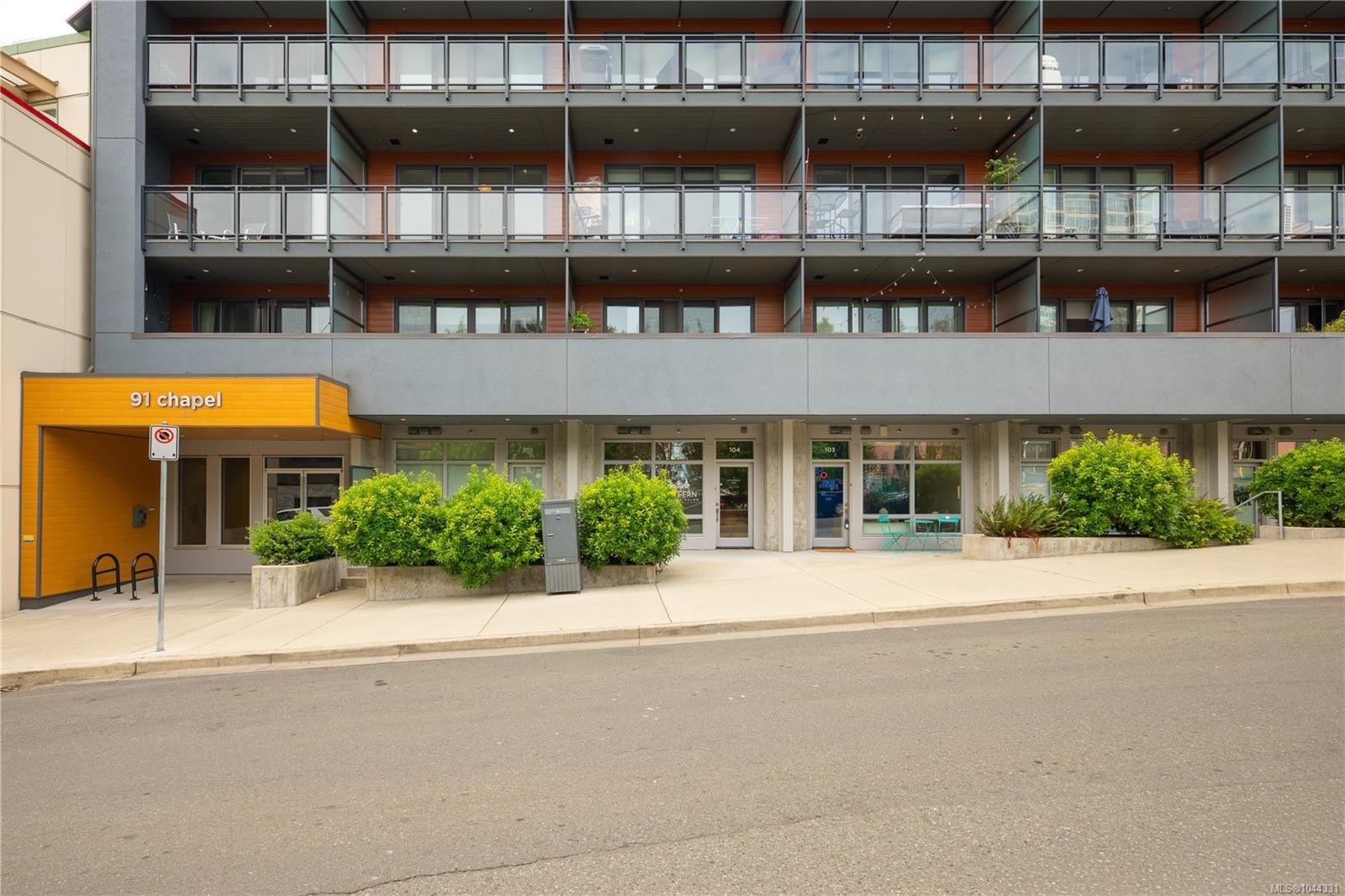 #607-91 Chapel St, Nanaimo, BC - Outdoor With Balcony
