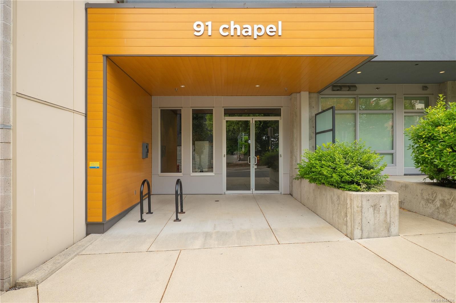 #607-91 Chapel St, Nanaimo, BC - Outdoor With Exterior