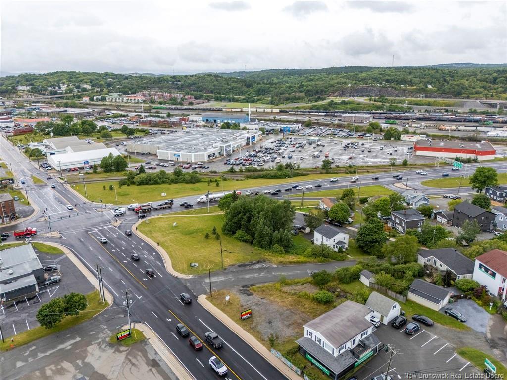 33 Loch Lomond Rd, Saint John, NB
