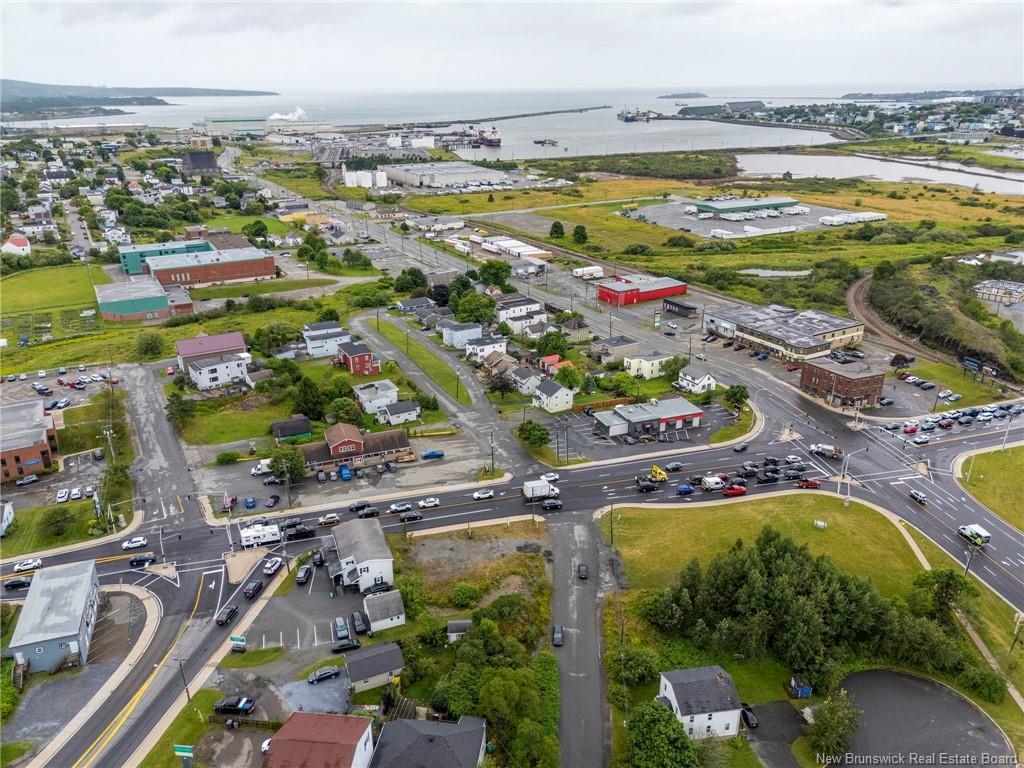 33 Loch Lomond Rd, Saint John, NB