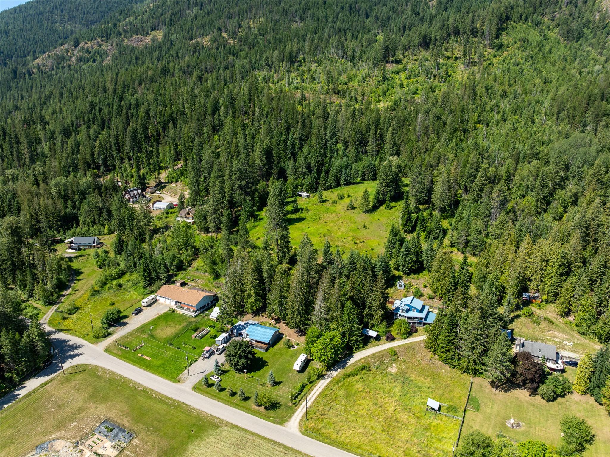 Evans Road, Creston, BC - Outdoor With View