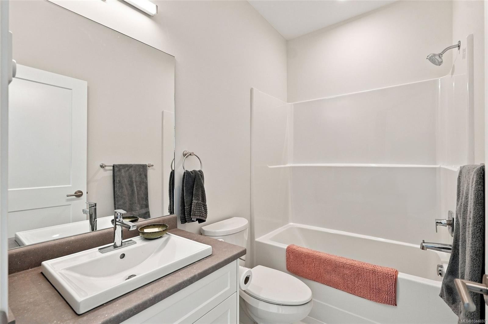 #129-600 Ninth St, Nanaimo, BC