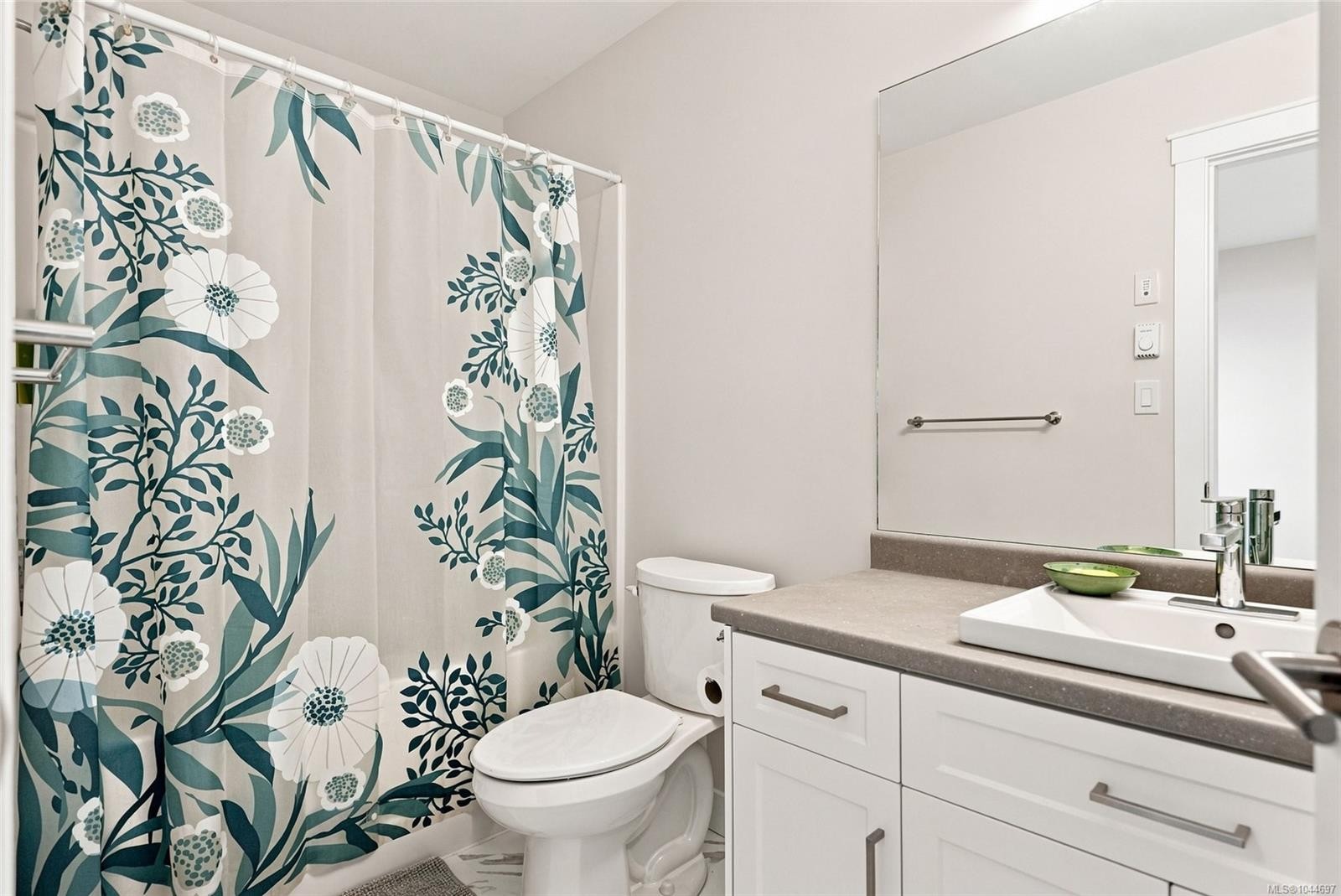 #129-600 Ninth St, Nanaimo, BC