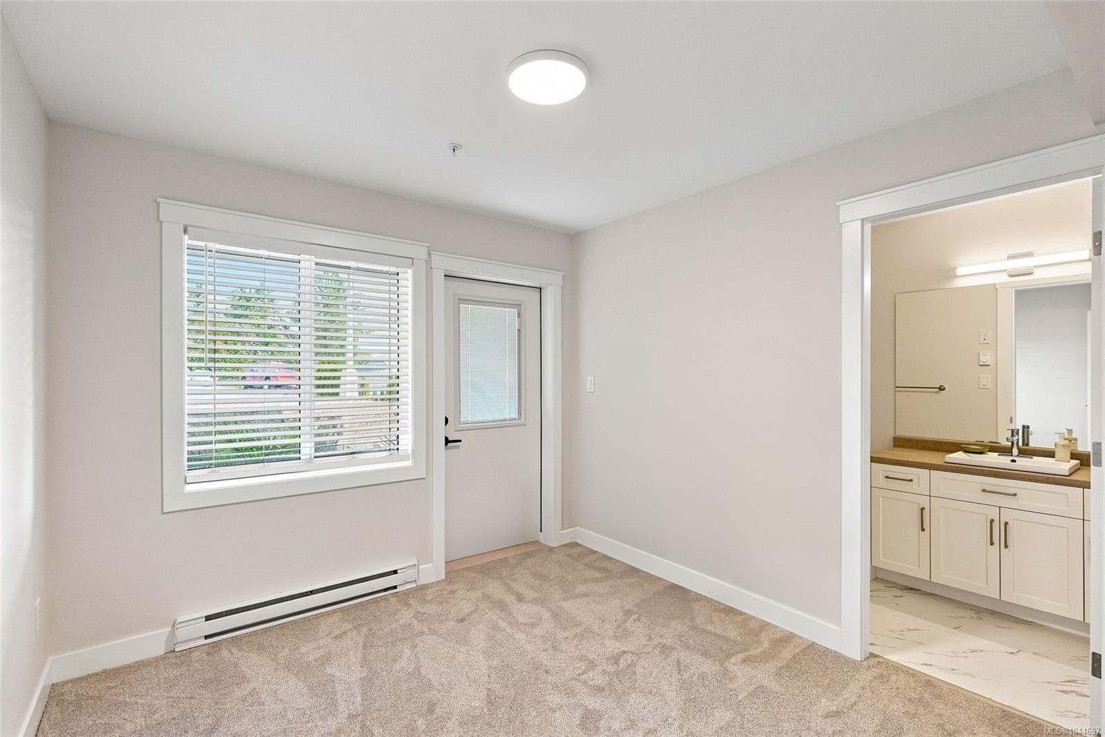 #129-600 Ninth St, Nanaimo, BC