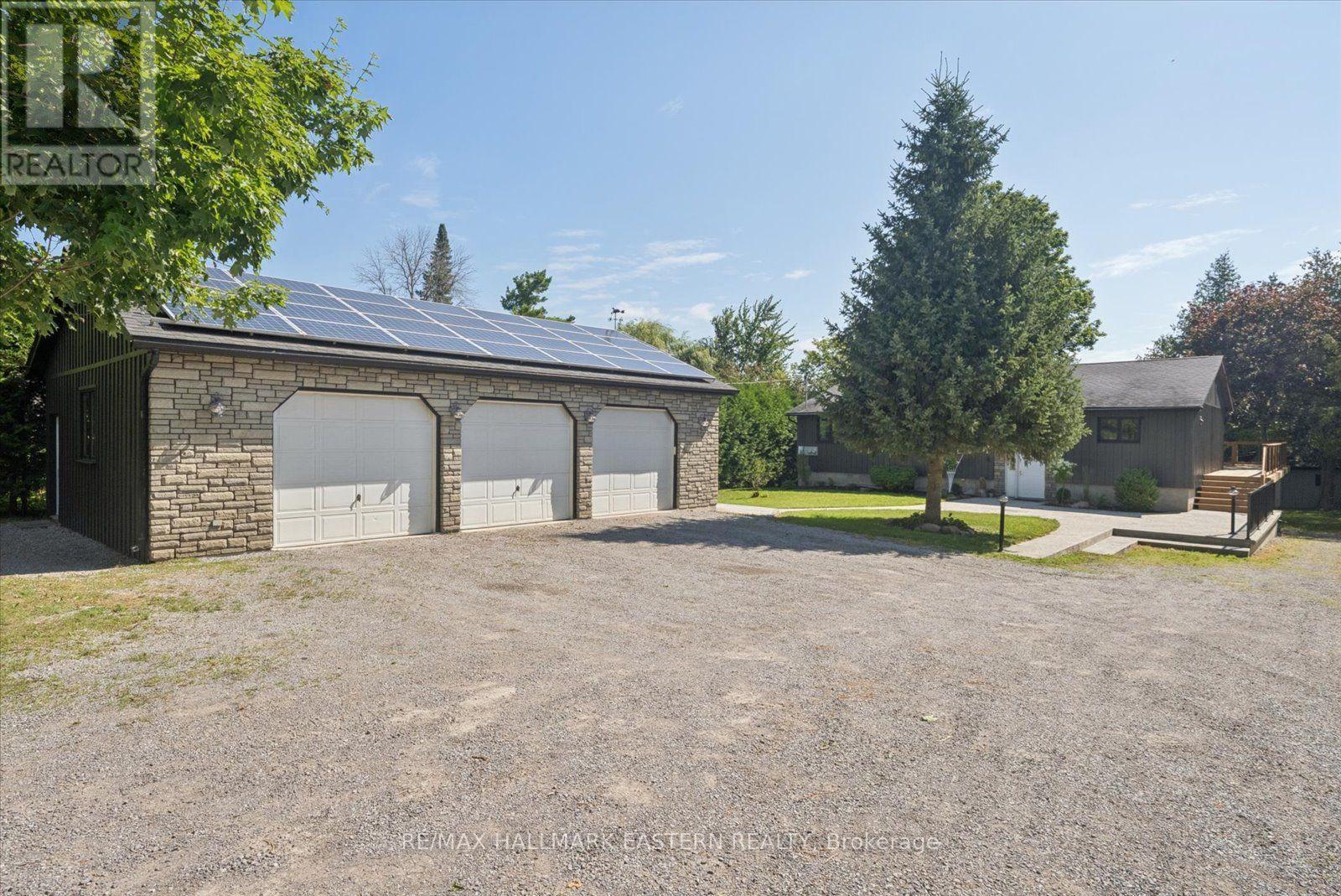 1041 Primrose Lane, Selwyn, ON - Outdoor