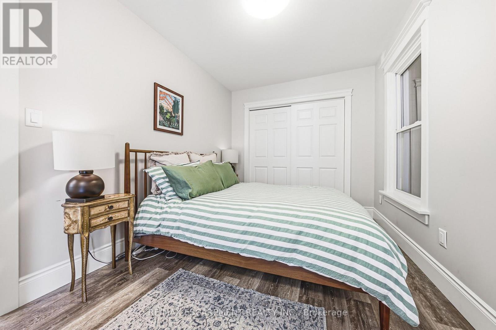 30 Cumberland Avenue, Hamilton, ON - Indoor Photo Showing Bedroom