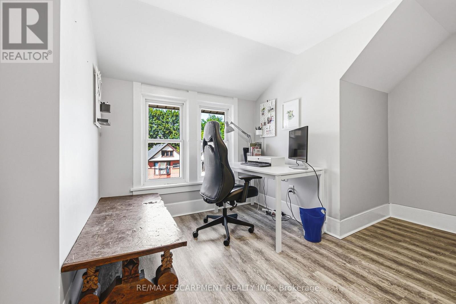 30 Cumberland Avenue, Hamilton, ON - Indoor Photo Showing Office