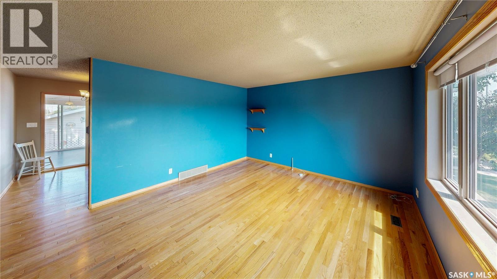 6524 Dewdney Avenue, Regina, SK - Indoor Photo Showing Other Room