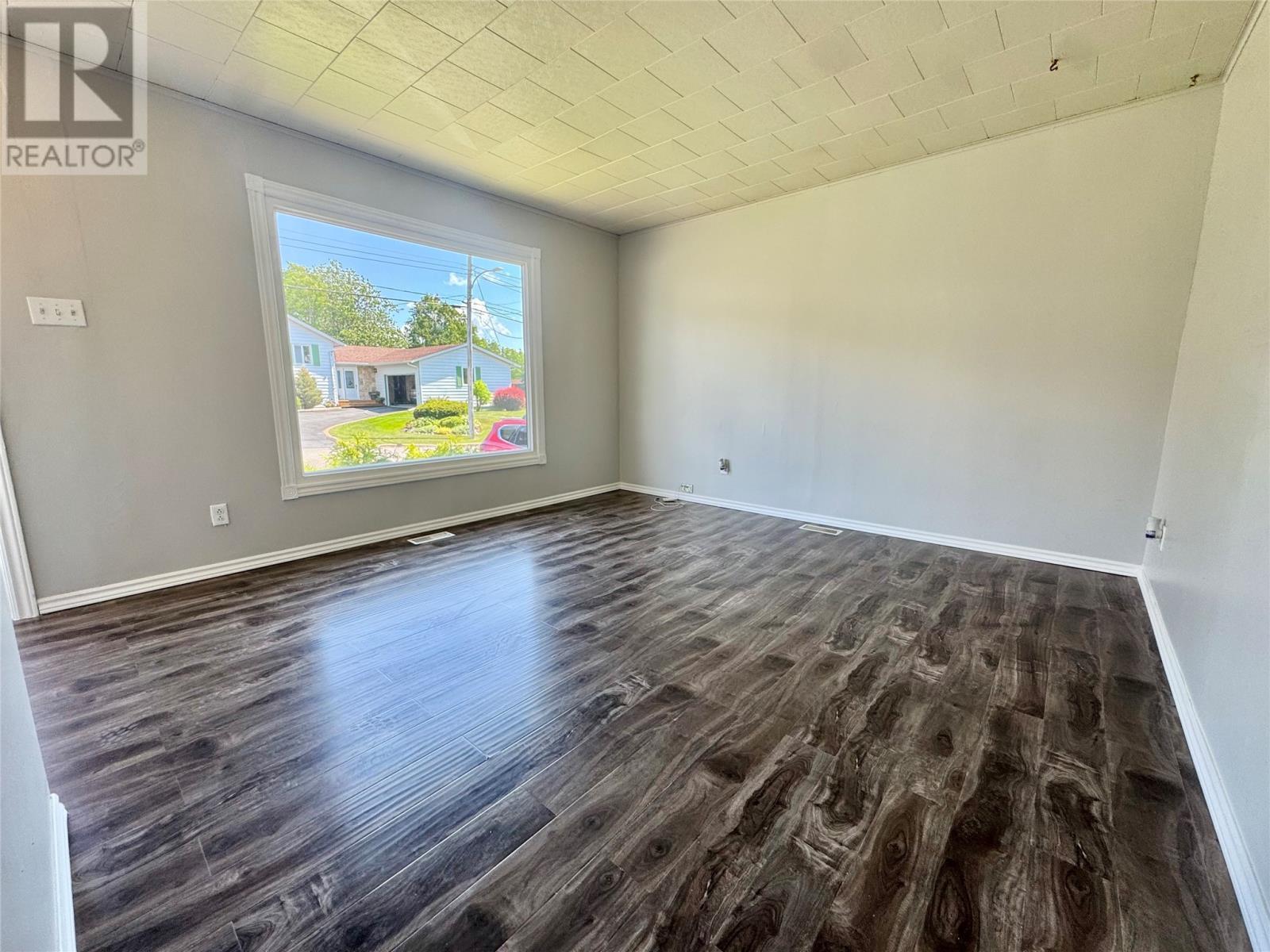 25 Second Avenue, Lewisporte, NL - Indoor Photo Showing Other Room