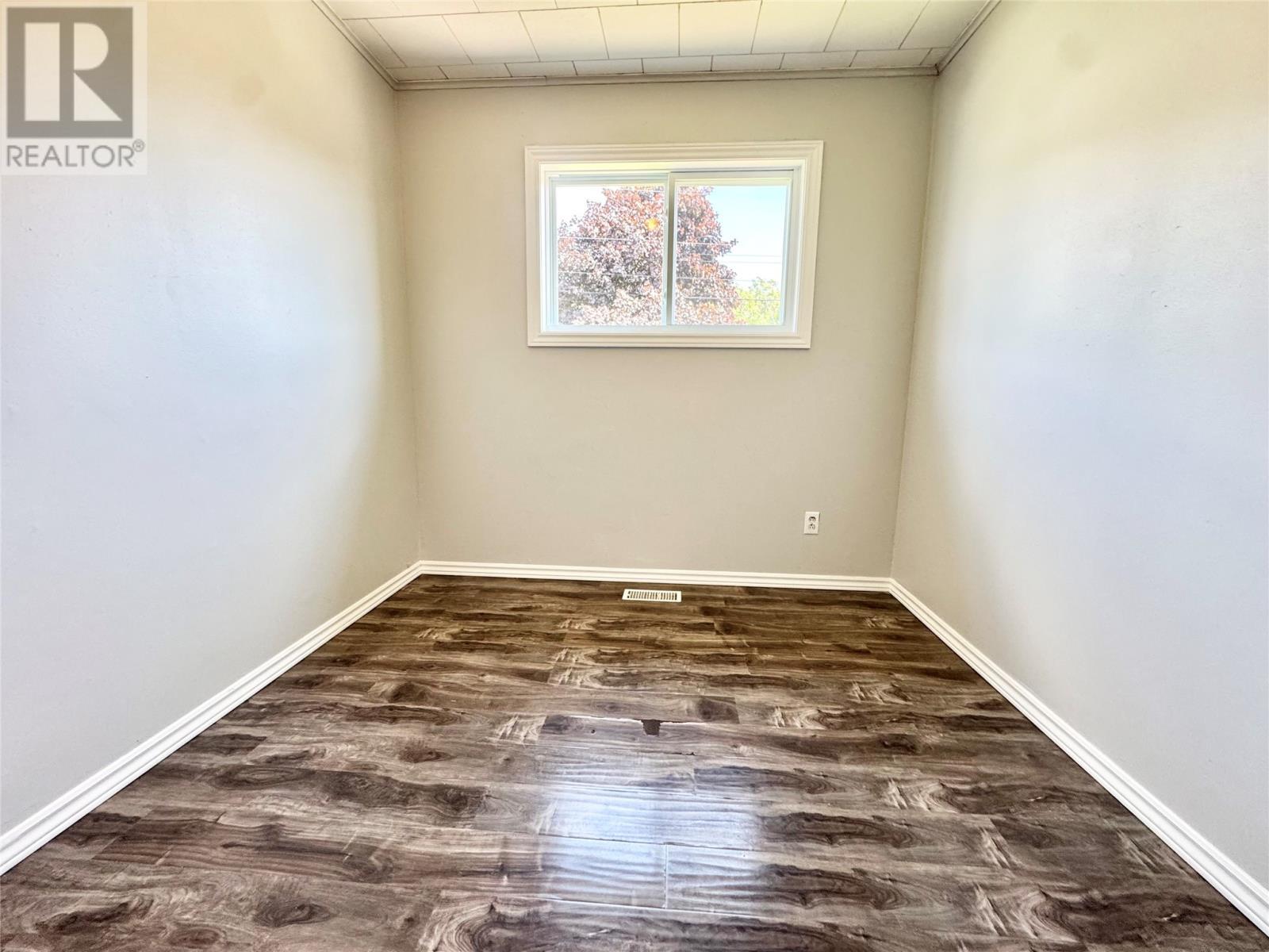25 Second Avenue, Lewisporte, NL - Indoor Photo Showing Other Room