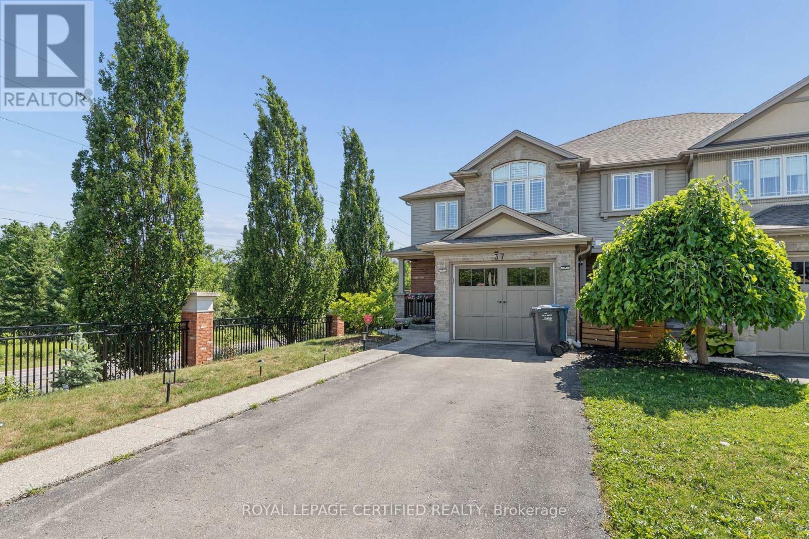 37 Wilkie Crescent, Guelph, ON - Outdoor With Facade