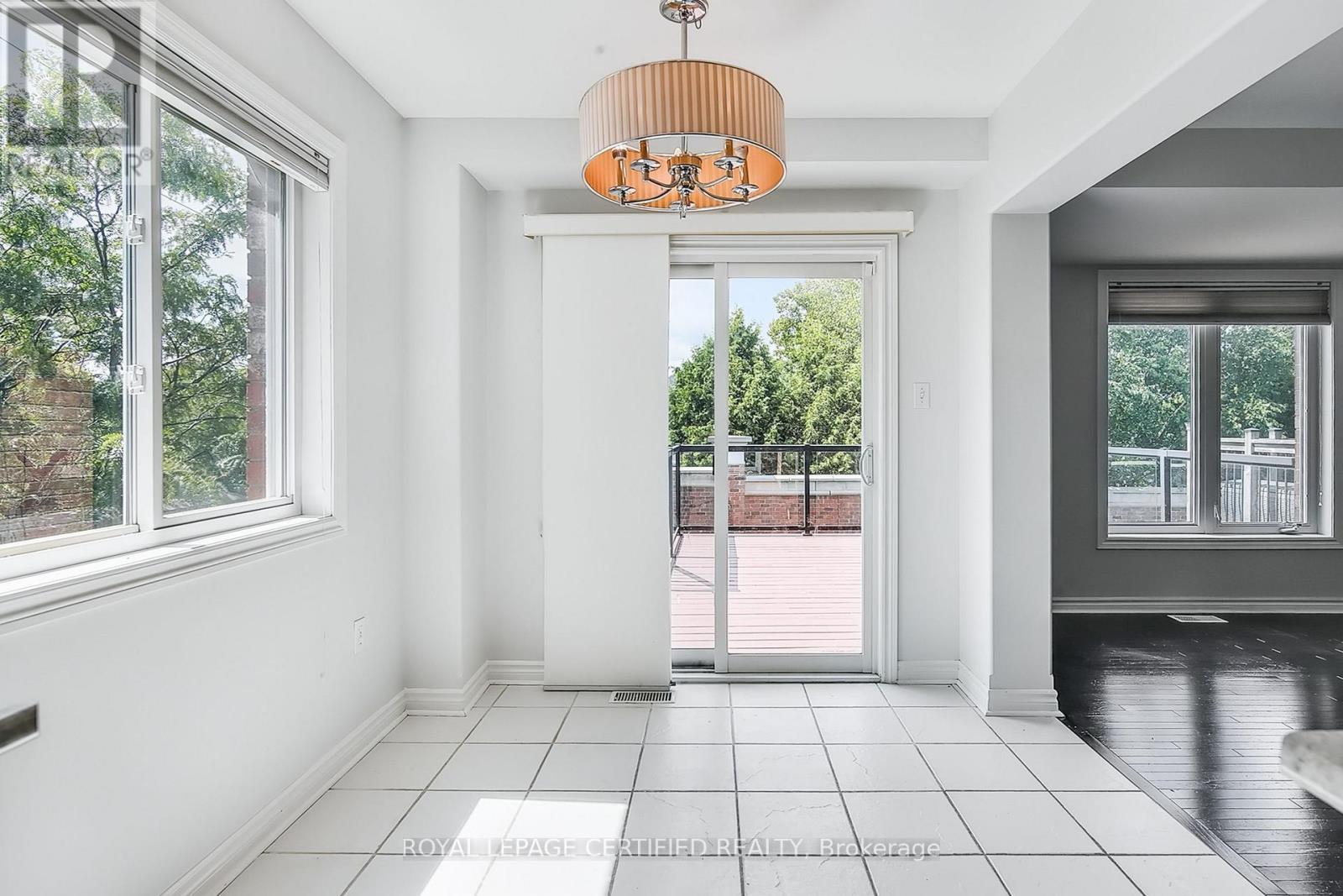 37 Wilkie Crescent, Guelph, ON - Indoor Photo Showing Other Room