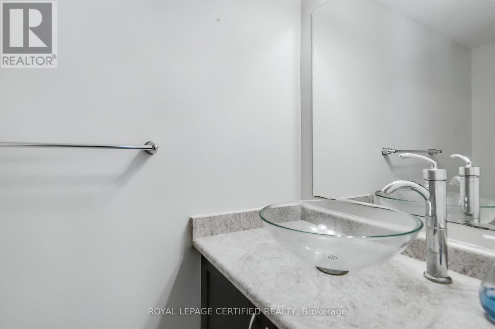 37 Wilkie Crescent, Guelph, ON - Indoor